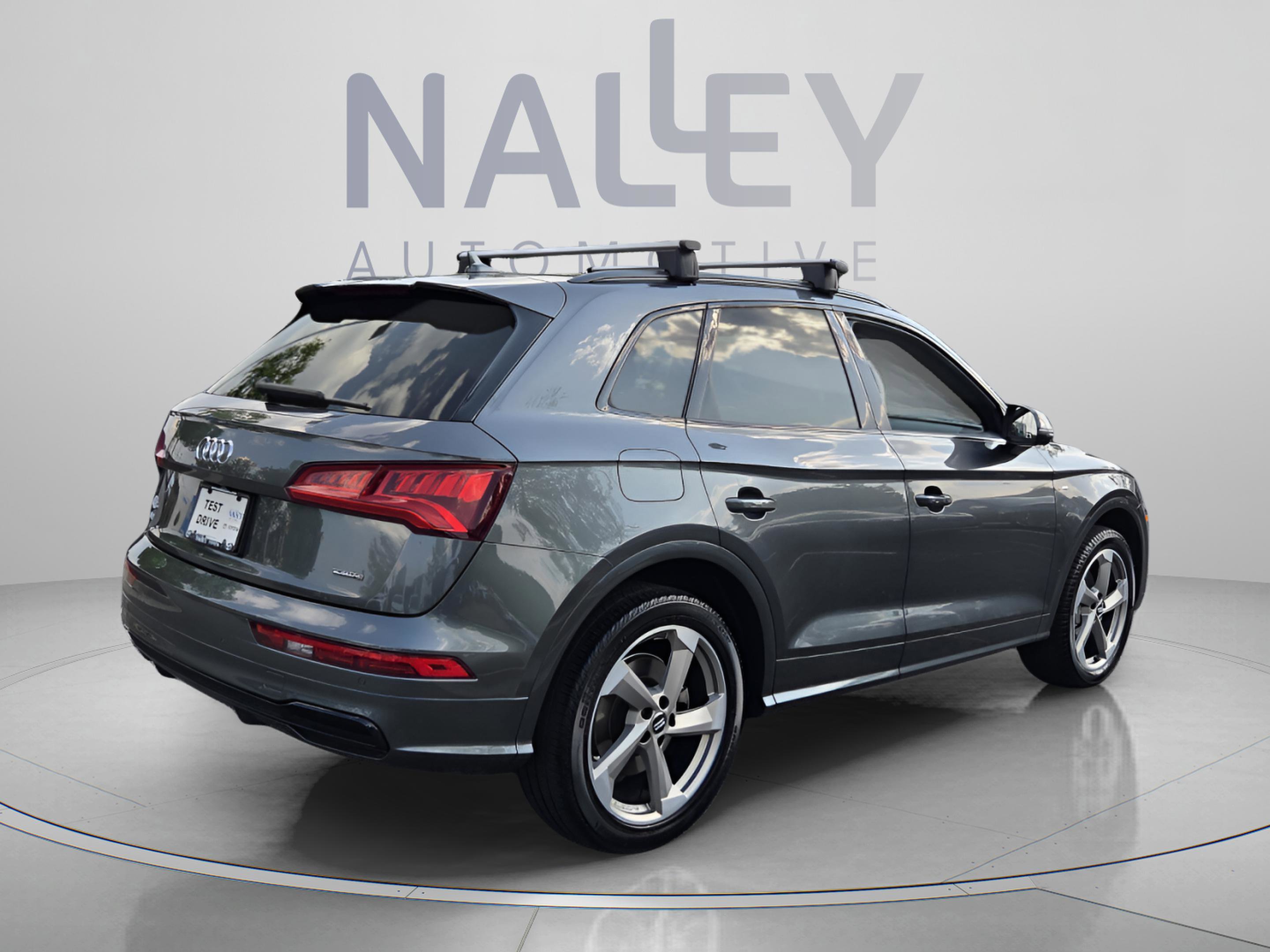 2020 Audi Q5 2.0T Titanium Premium Plus