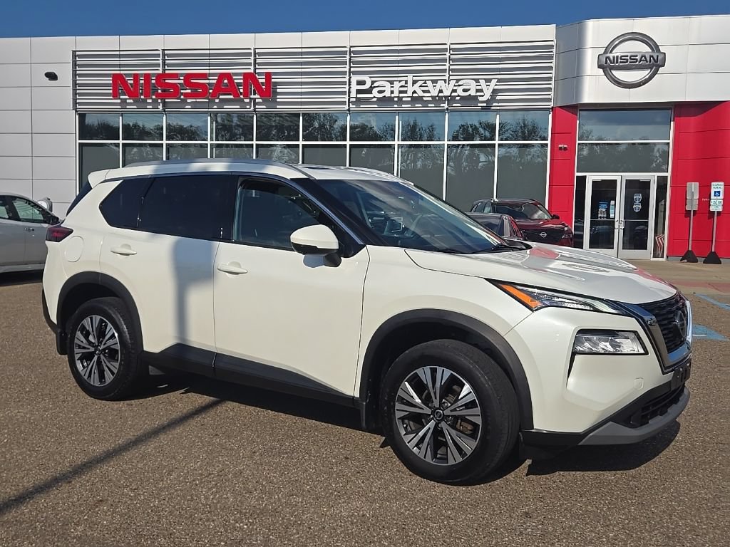 Used 2021 Nissan Rogue SV