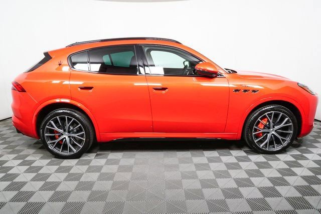 2026 Maserati Grecale Modena