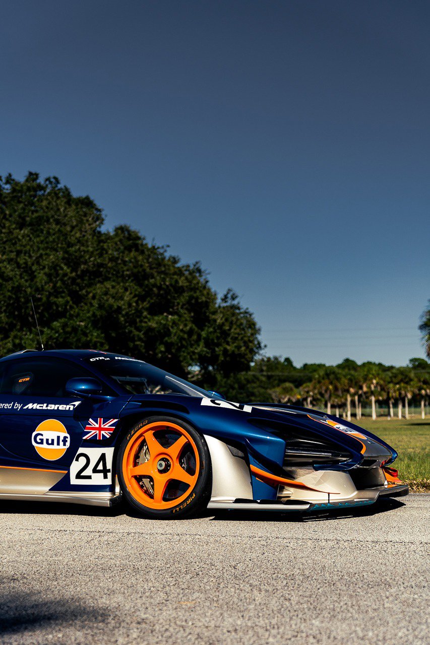 Used 2020 McLaren Senna photo 22