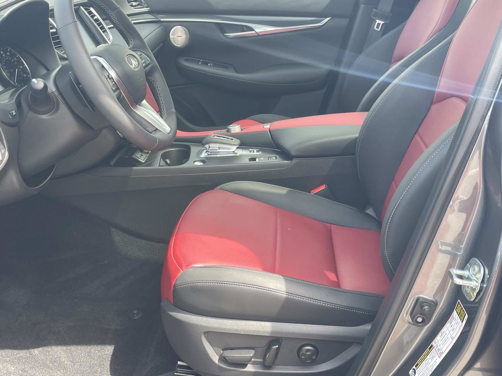 2025 INFINITI Qx50 Sport