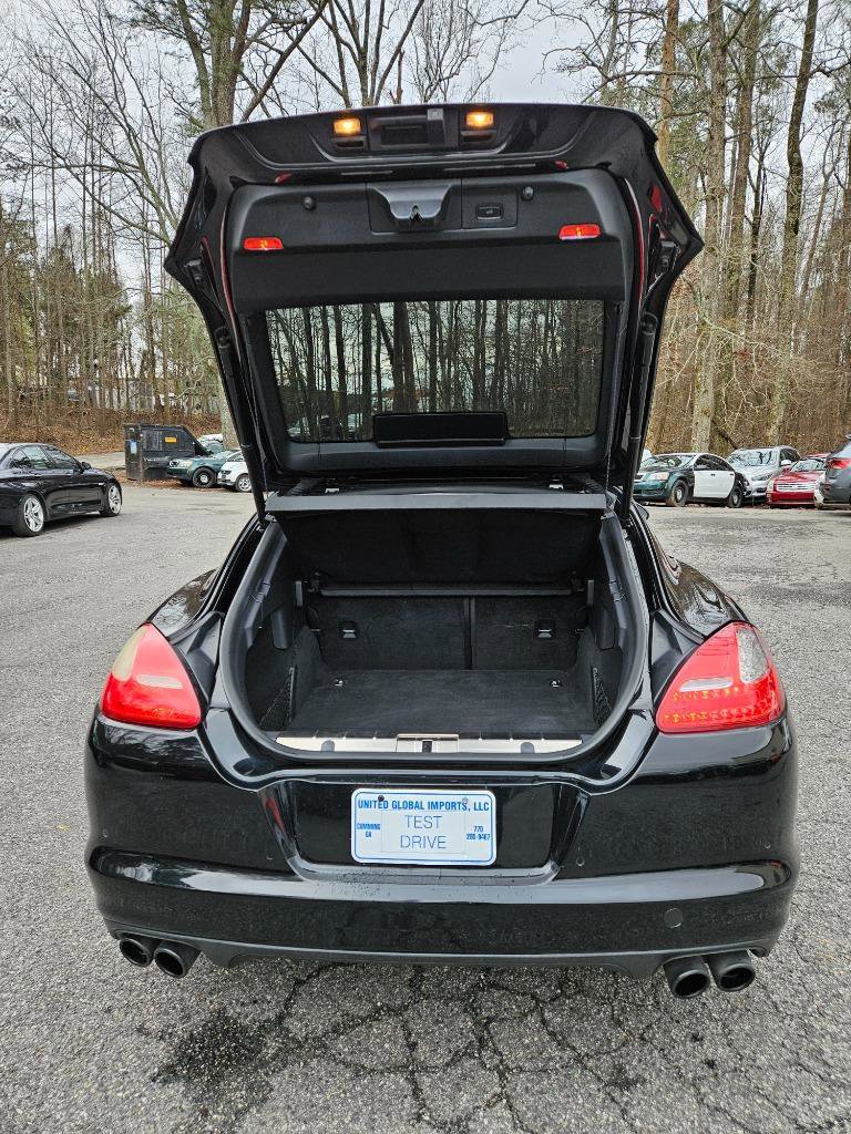 2012 Porsche Panamera 4