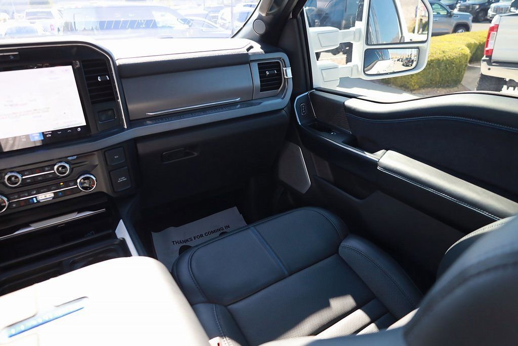 2025 Ford F350 Platinum