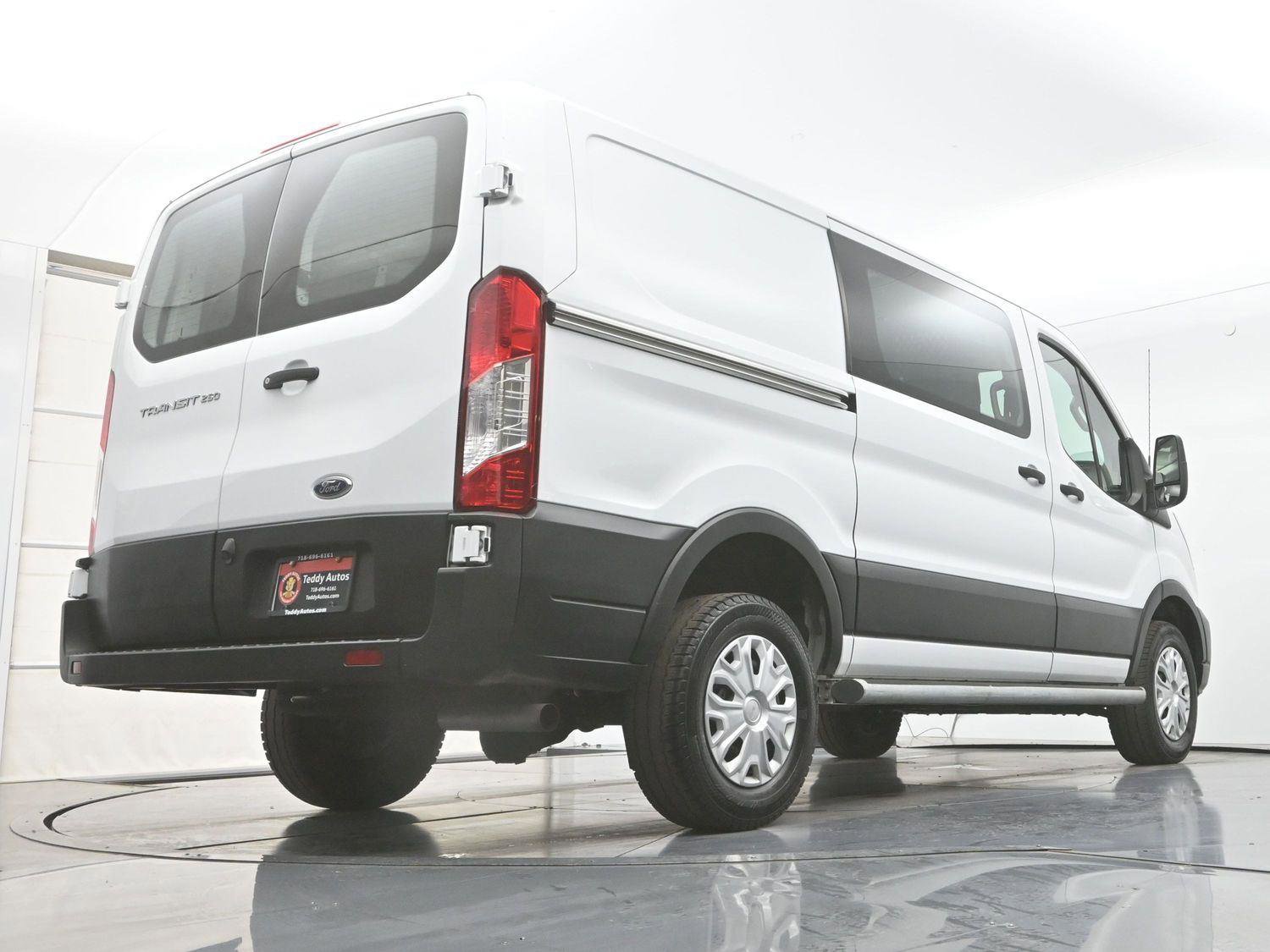 2024 Ford Transit 250 Low Roof