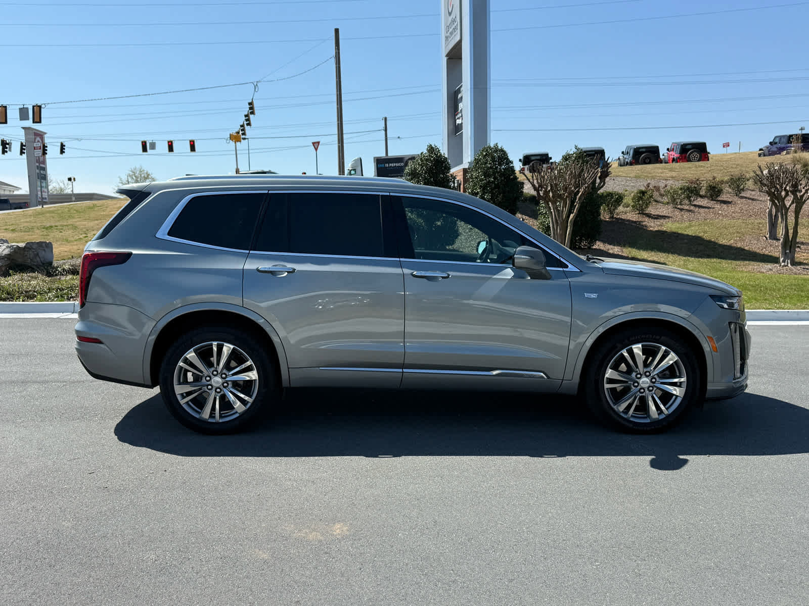 2024 Cadillac XT6 Premium Luxury