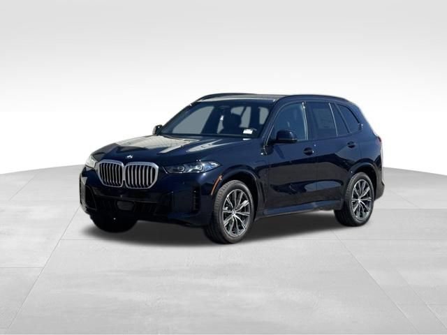 New 2026 BMW X5 xDrive50e w/ M Sport Package