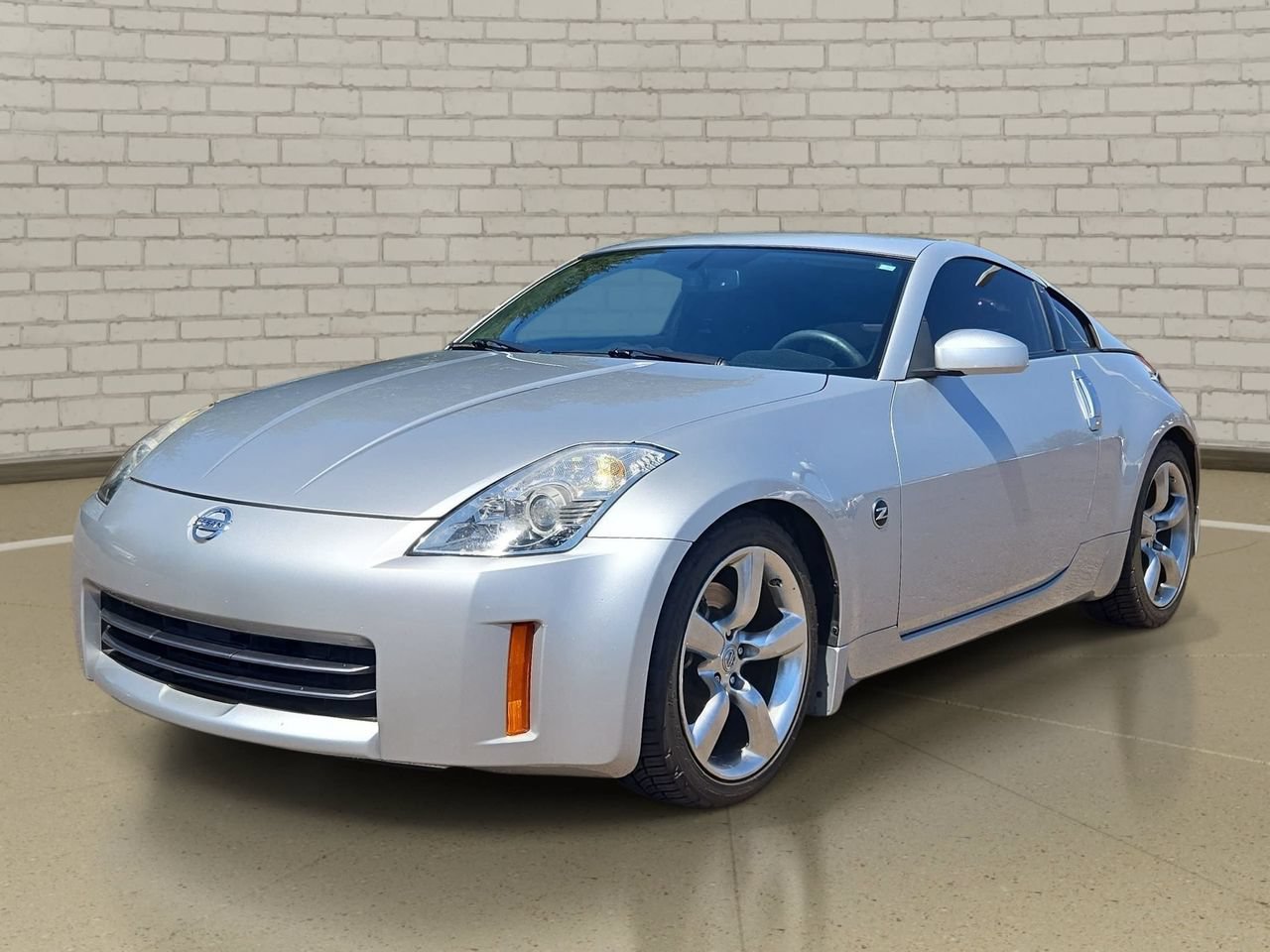 Used 2006 Nissan 350Z Touring w/ (N93) Cargo Convenience Pkg