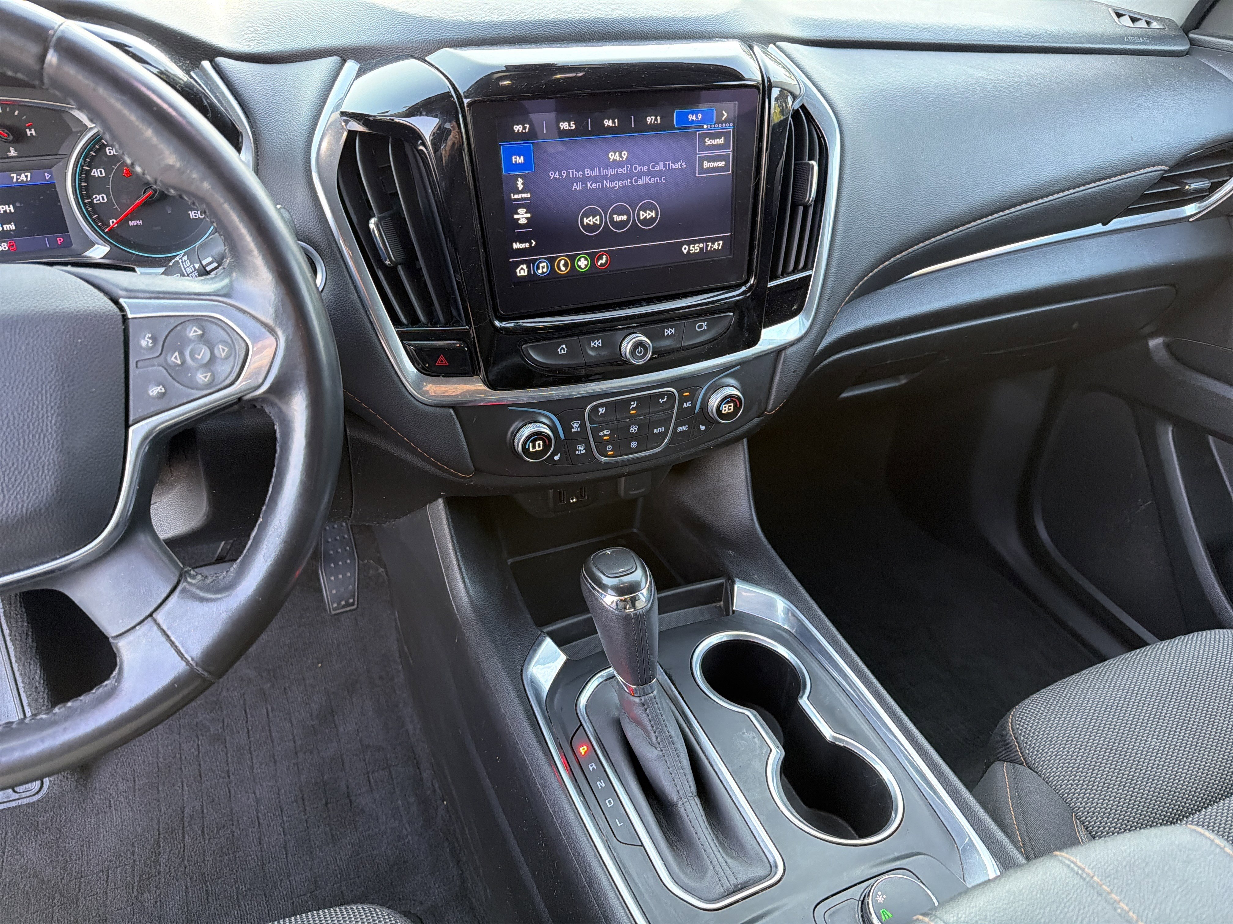 2020 Chevrolet Traverse LT