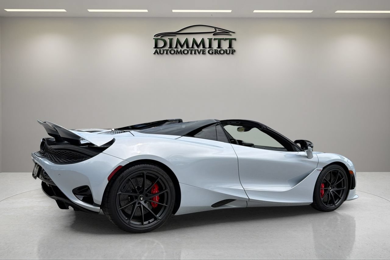 Used 2025 McLaren 750S Spider photo 6
