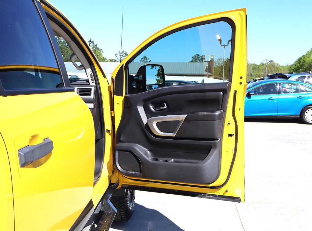 2016 Nissan Titan PRO-4X