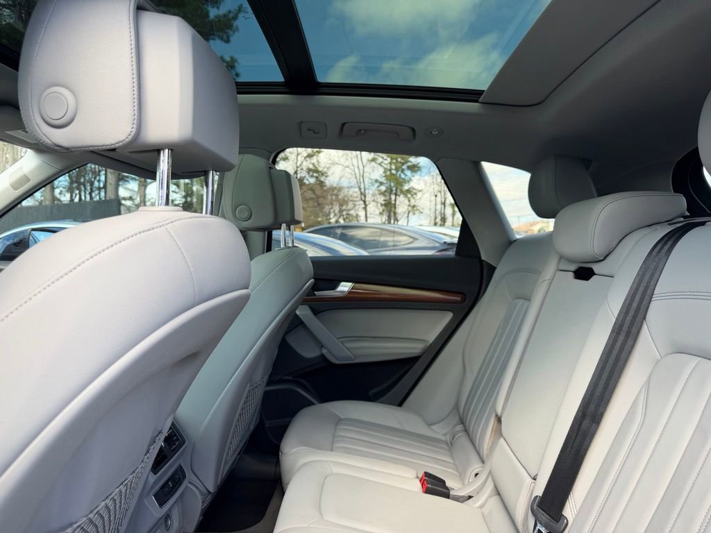 2023 Audi Q5 2.0T Premium Plus