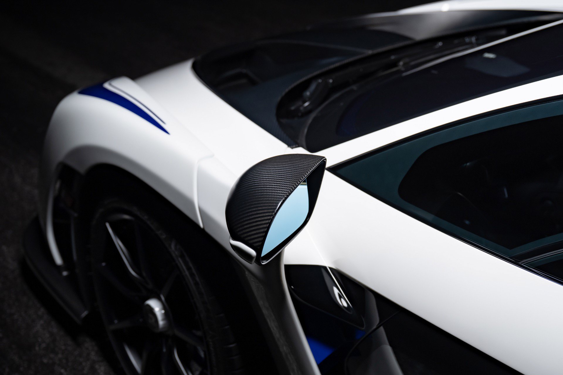 Used 2019 McLaren Senna photo 48