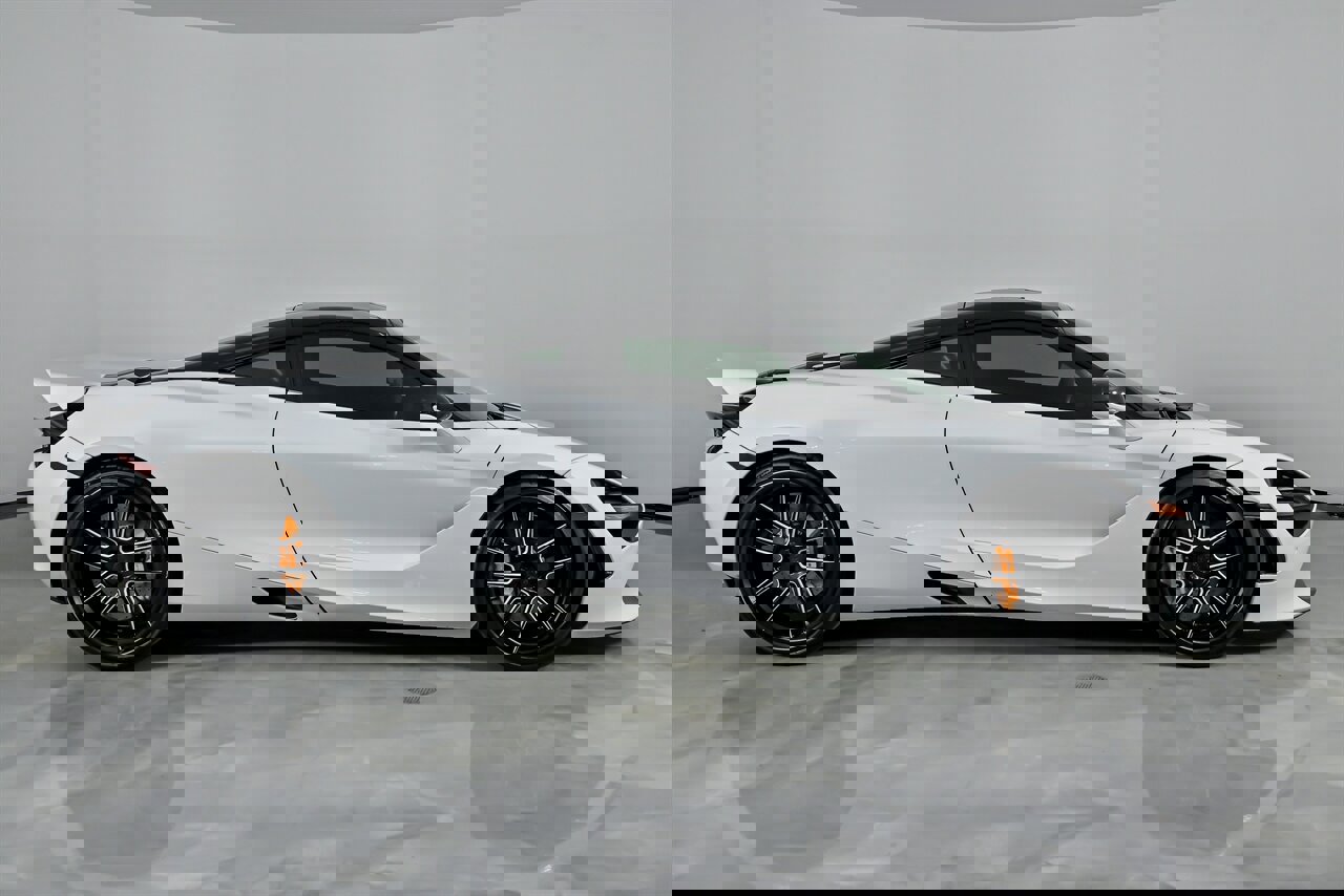 Used 2019 McLaren 720S Performance photo 15