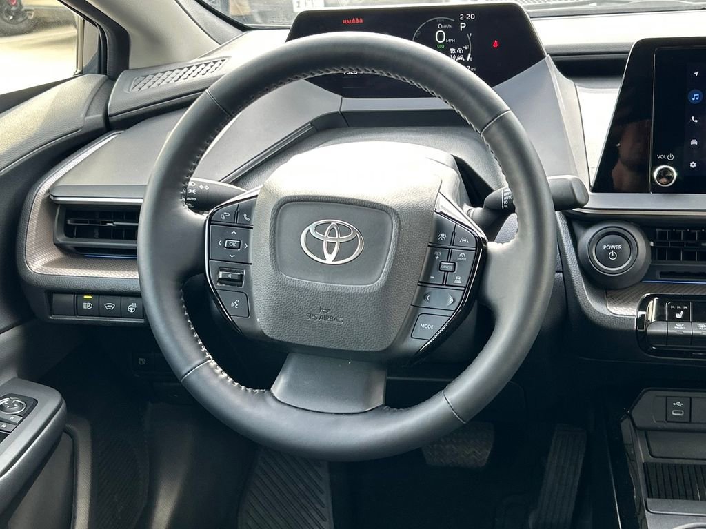 2025 Toyota Prius XLE