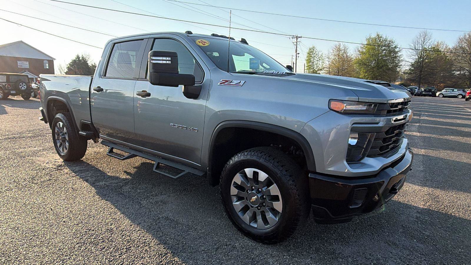 2024 Chevrolet Silverado 2500 Custom
