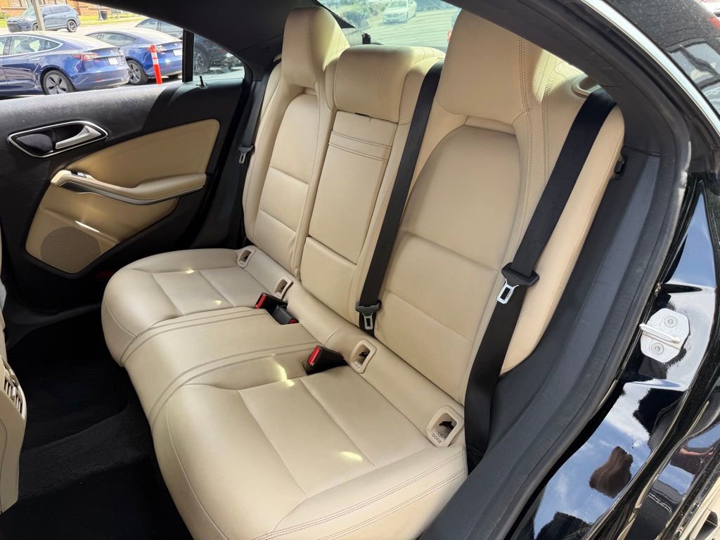 2017 Mercedes-Benz CLA 250