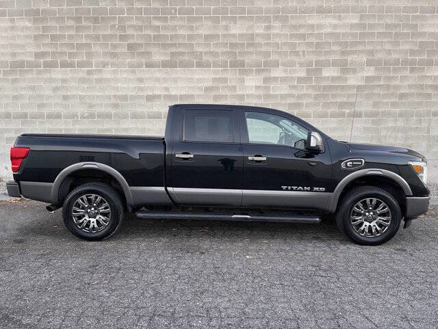 2017 Nissan Titan Platinum Reserve