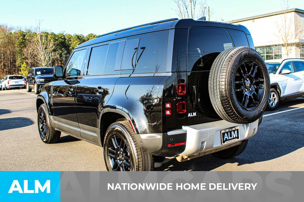 2025 Land Rover Defender 110 S