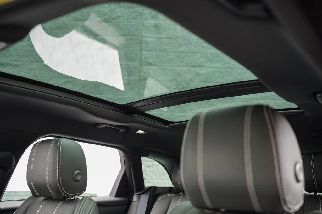 2021 Land Rover Range Rover Velar R-Dynamic S