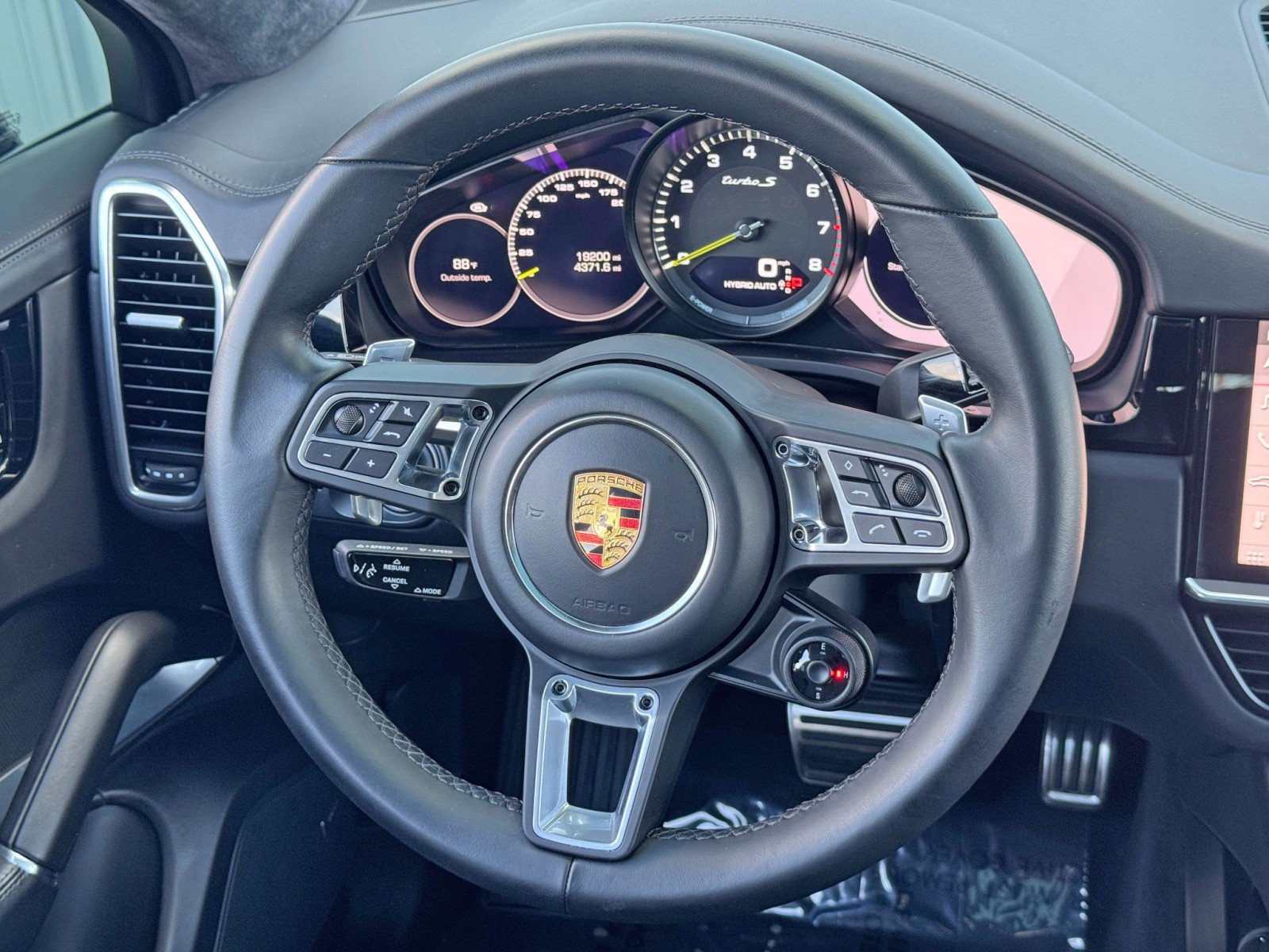 2021 Porsche Cayenne Turbo S