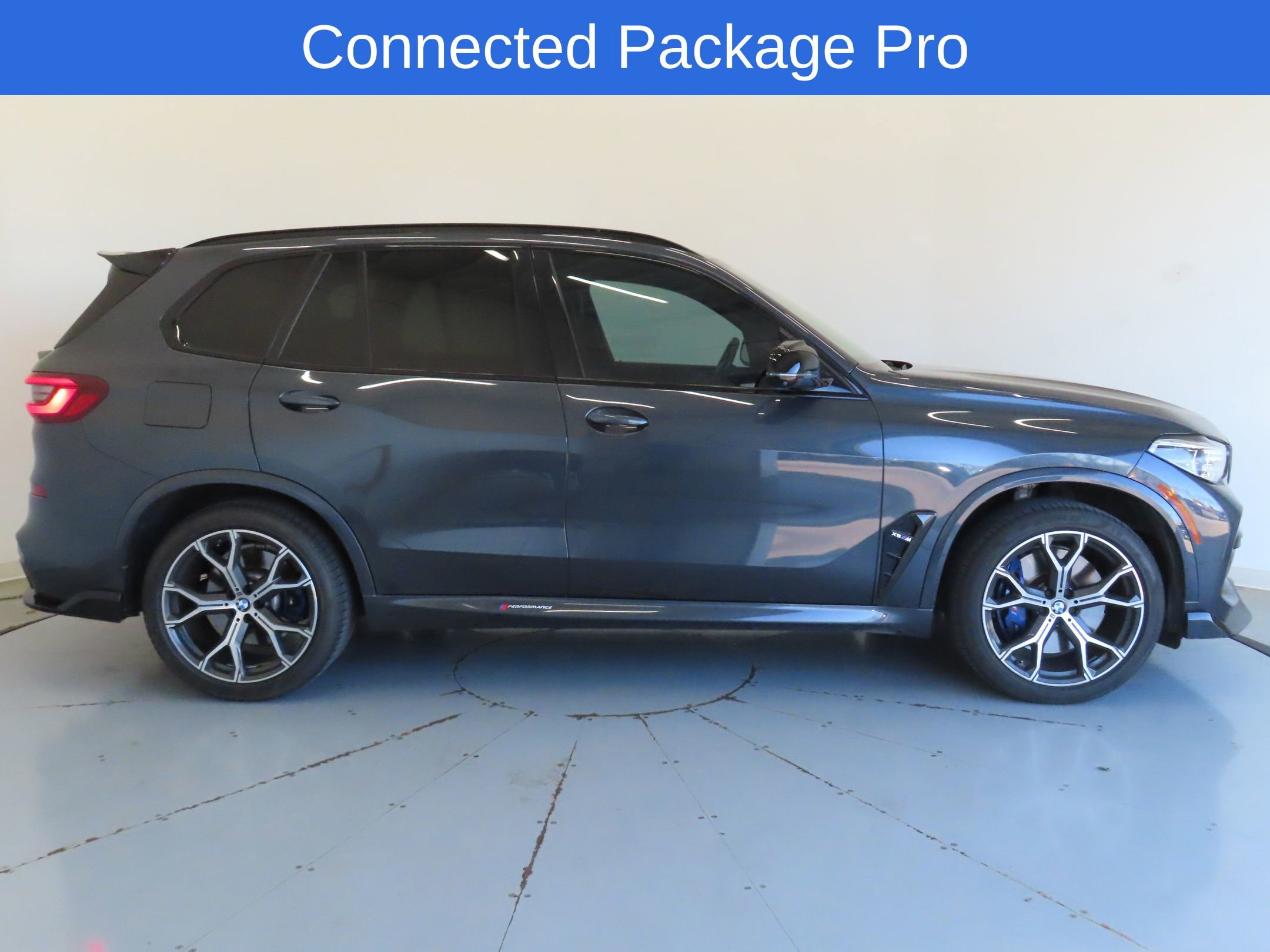 2021 BMW X5 M50i