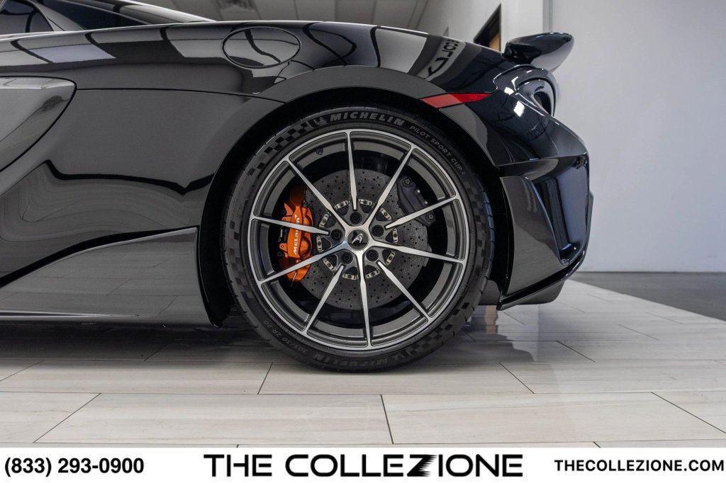 Used 2020 McLaren 600LT Spider photo 16