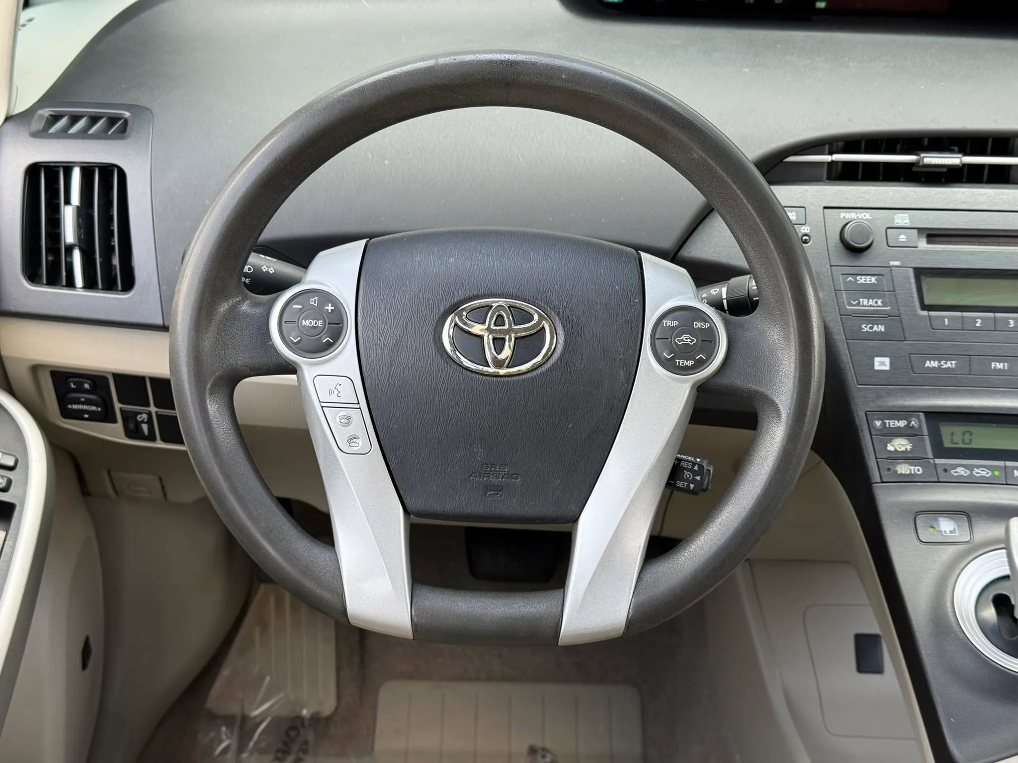 2010 Toyota Prius Three