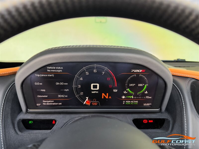 Used 2022 McLaren 720S Spider photo 15
