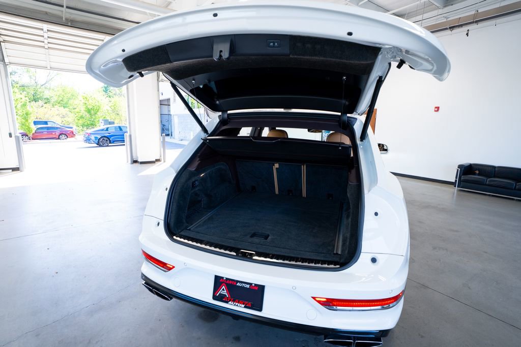 2021 Bentley Bentayga