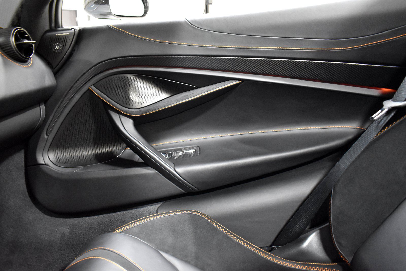 Used 2025 McLaren 750S Spider photo 42