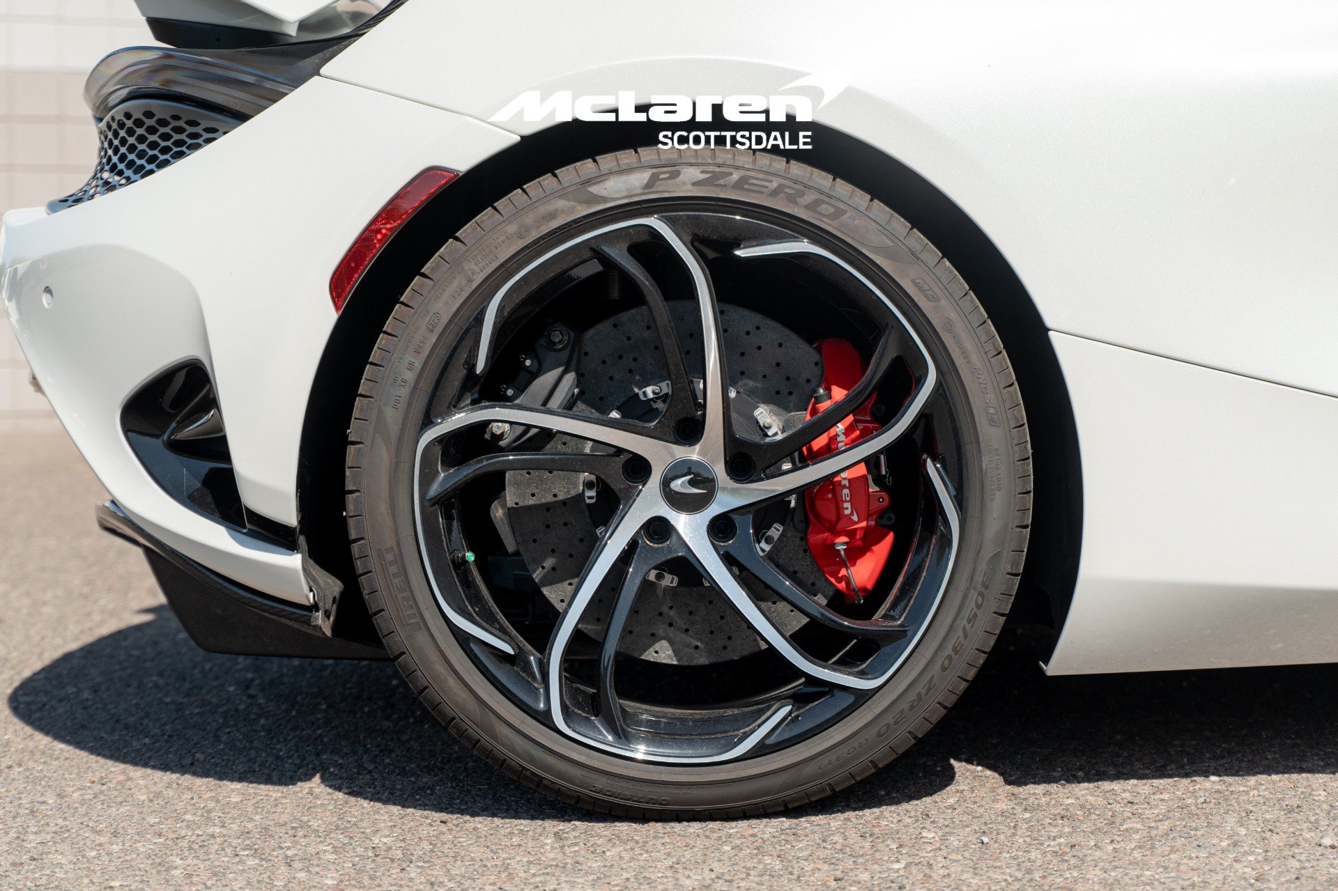 Used 2024 McLaren 750S Spider photo 35