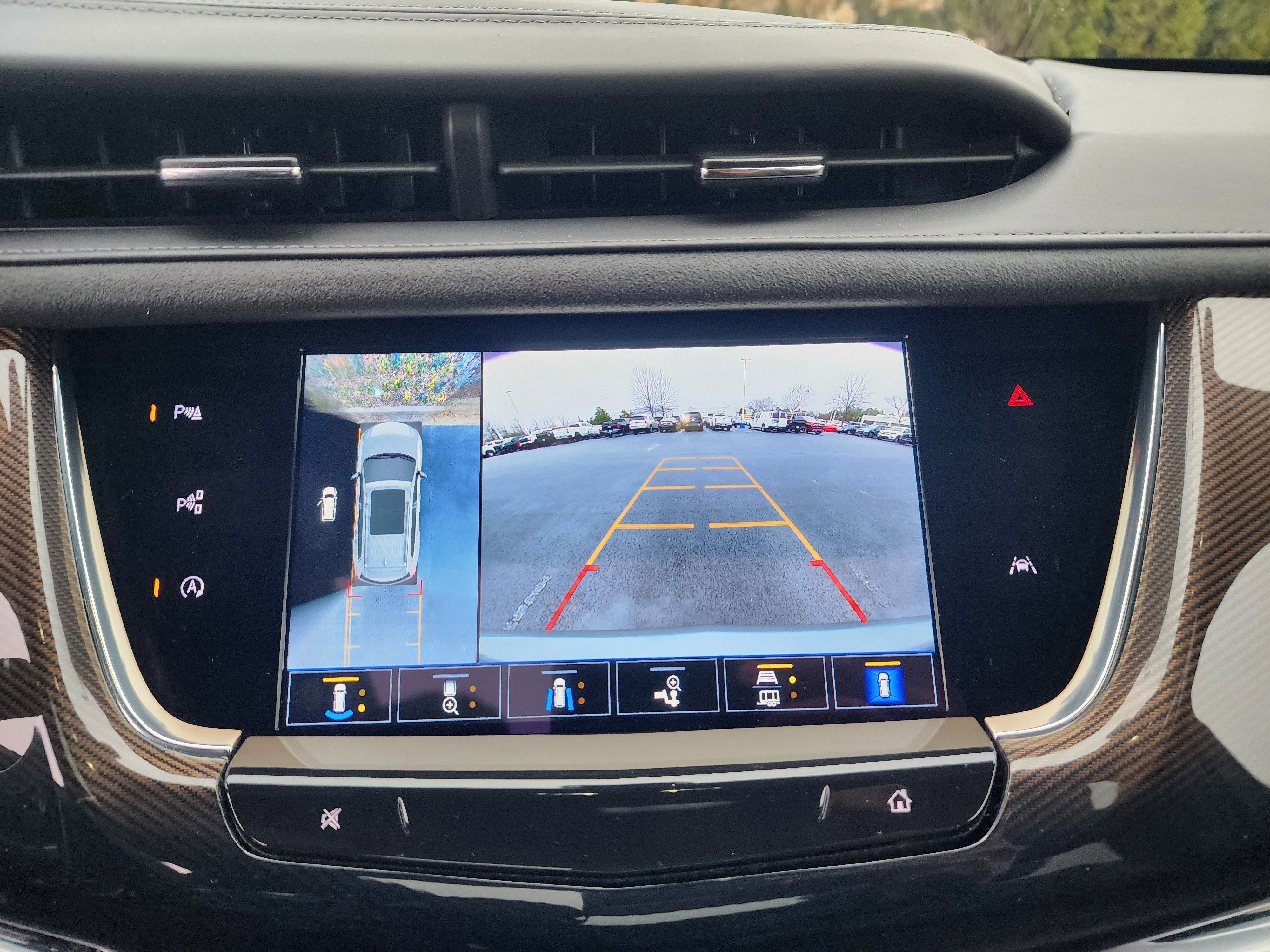 2023 Cadillac XT6 Sport