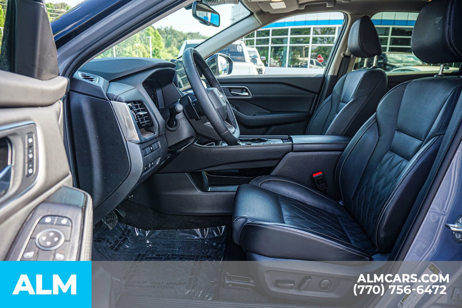 2025 Nissan Rogue Platinum