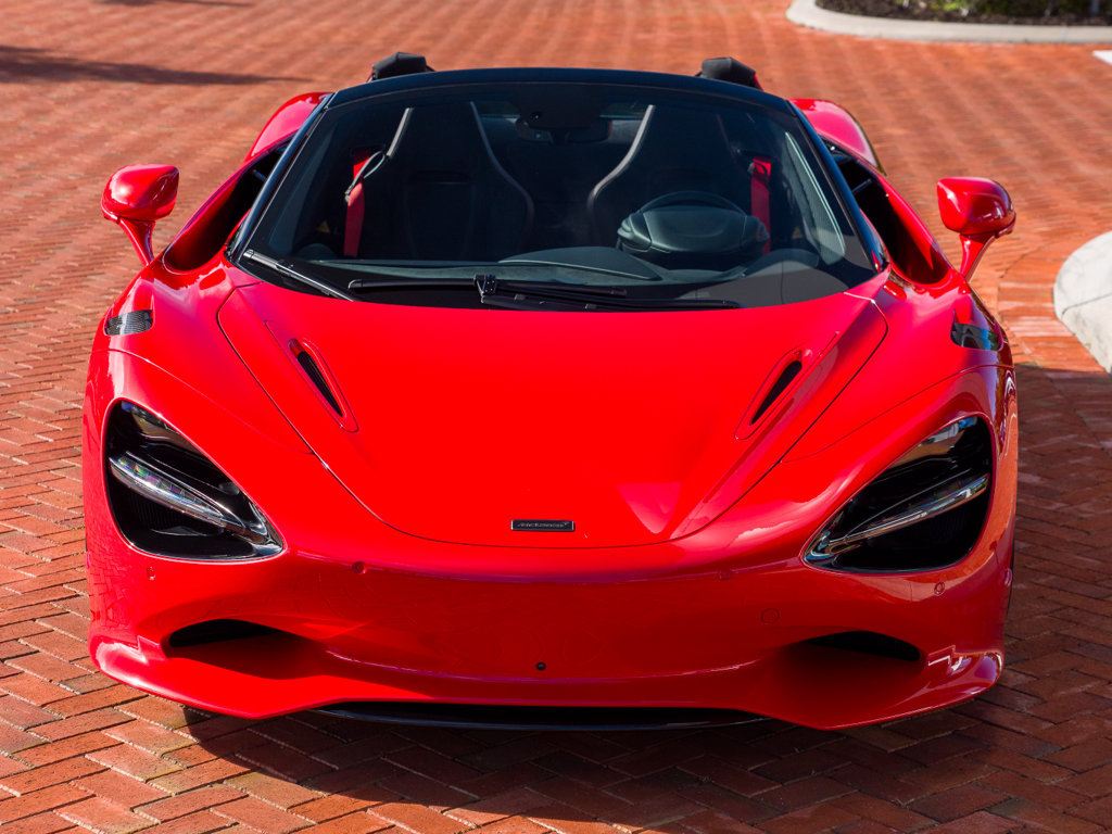Used 2027 McLaren 750S Spider photo 8
