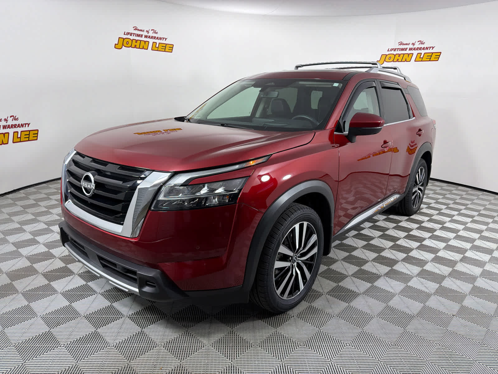 Certified 2024 Nissan Pathfinder Platinum