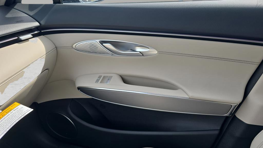 2026 Genesis Gv70 2.5T Select