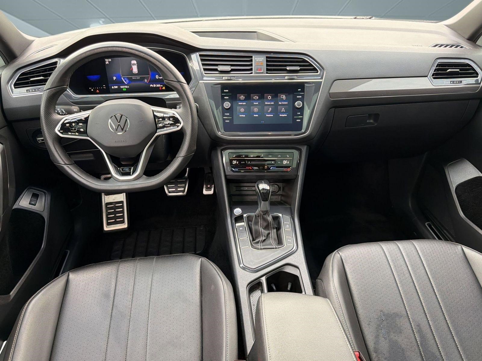 2022 Volkswagen Tiguan SE R-Line