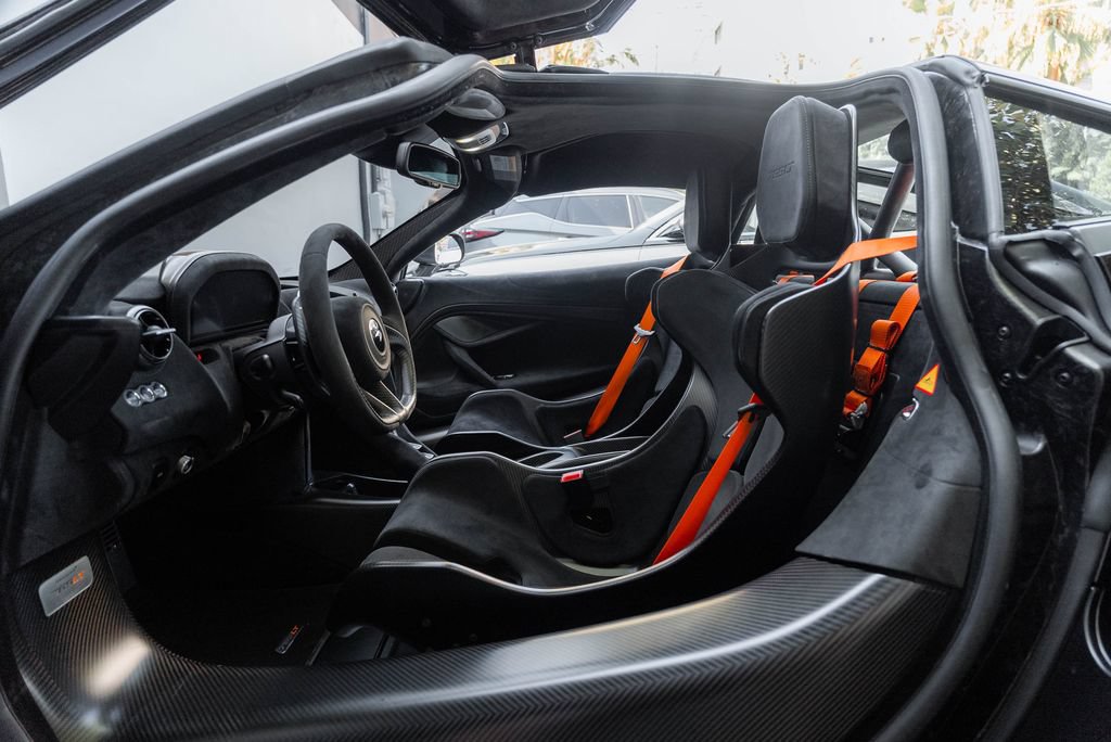 Used 2021 McLaren 765LT 3