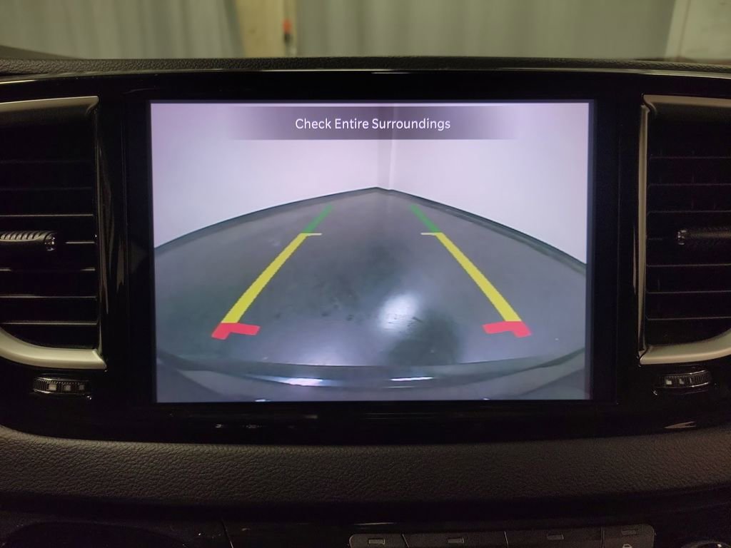 2023 Chrysler Pacifica Touring-L