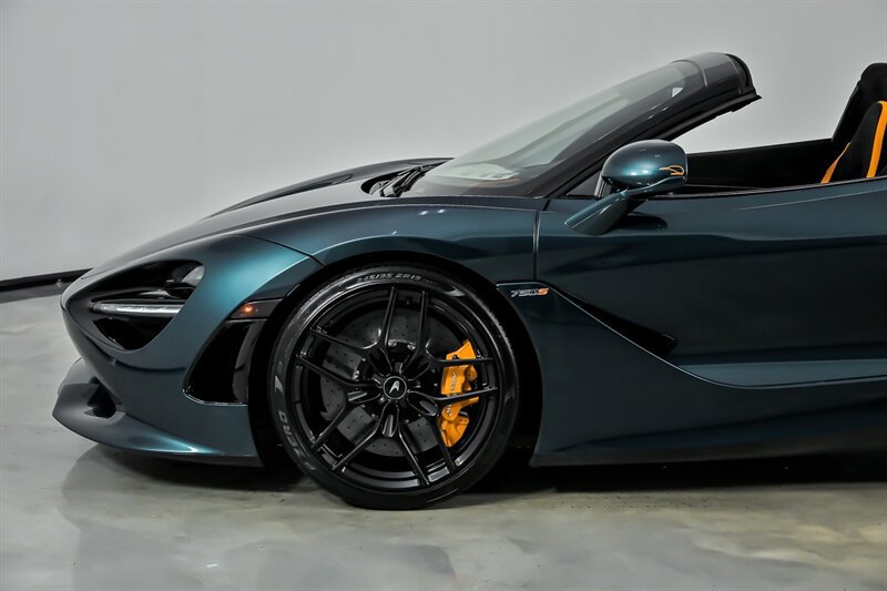 Used 2024 McLaren 750S Spider photo 7
