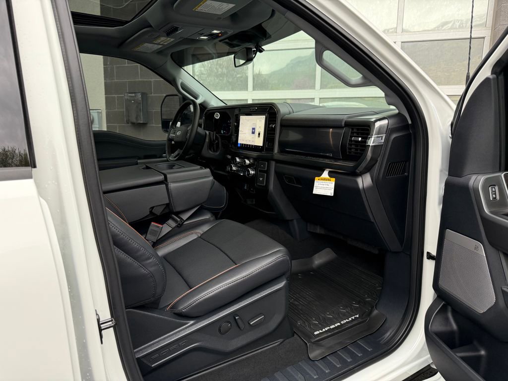 2026 Ford F350 Lariat