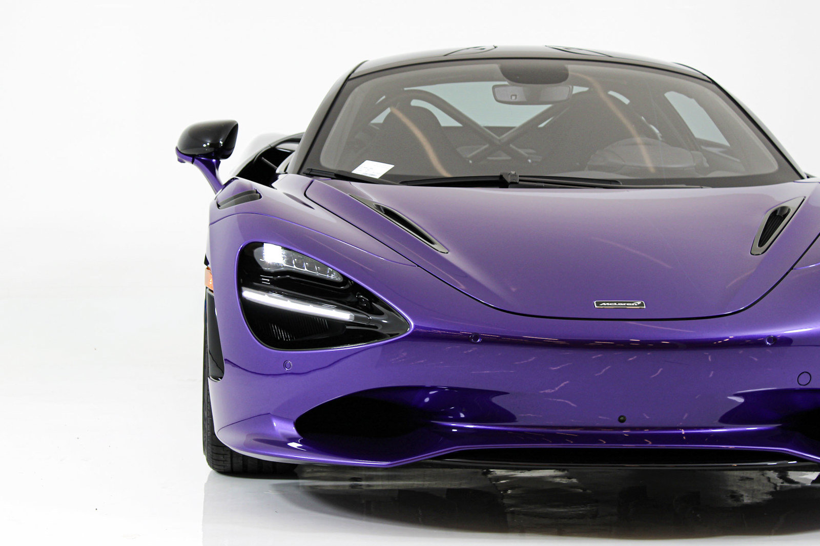Used 2024 McLaren 750S photo 25