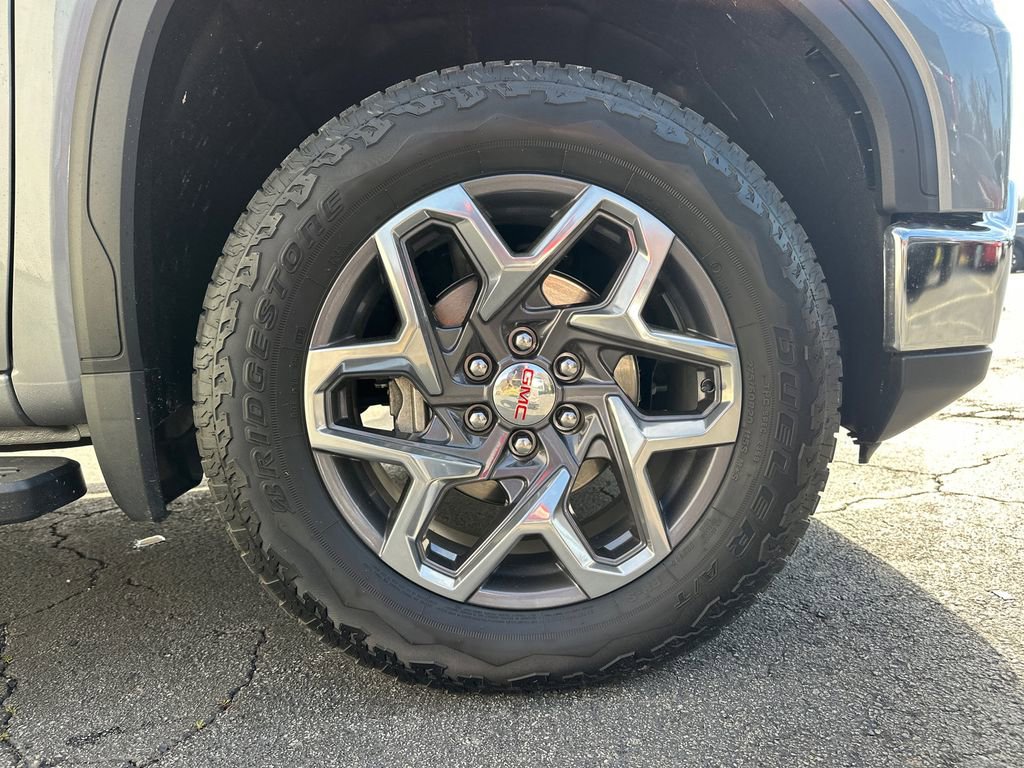 2025 GMC Sierra 1500 SLT