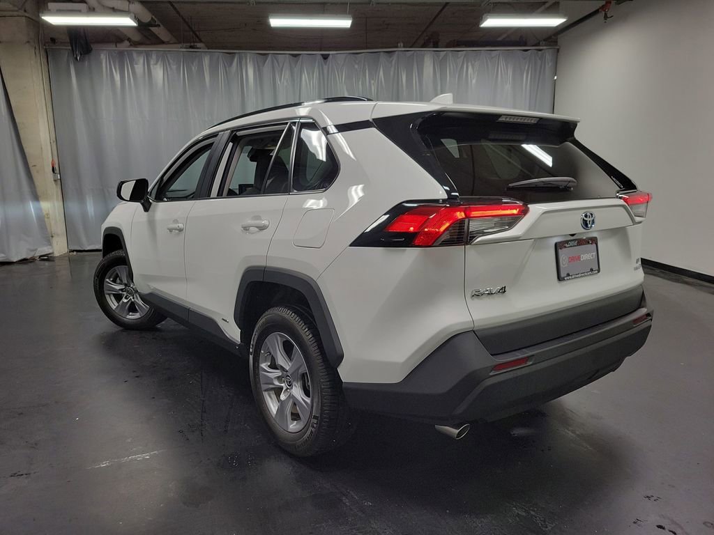 2022 Toyota Rav4 LE
