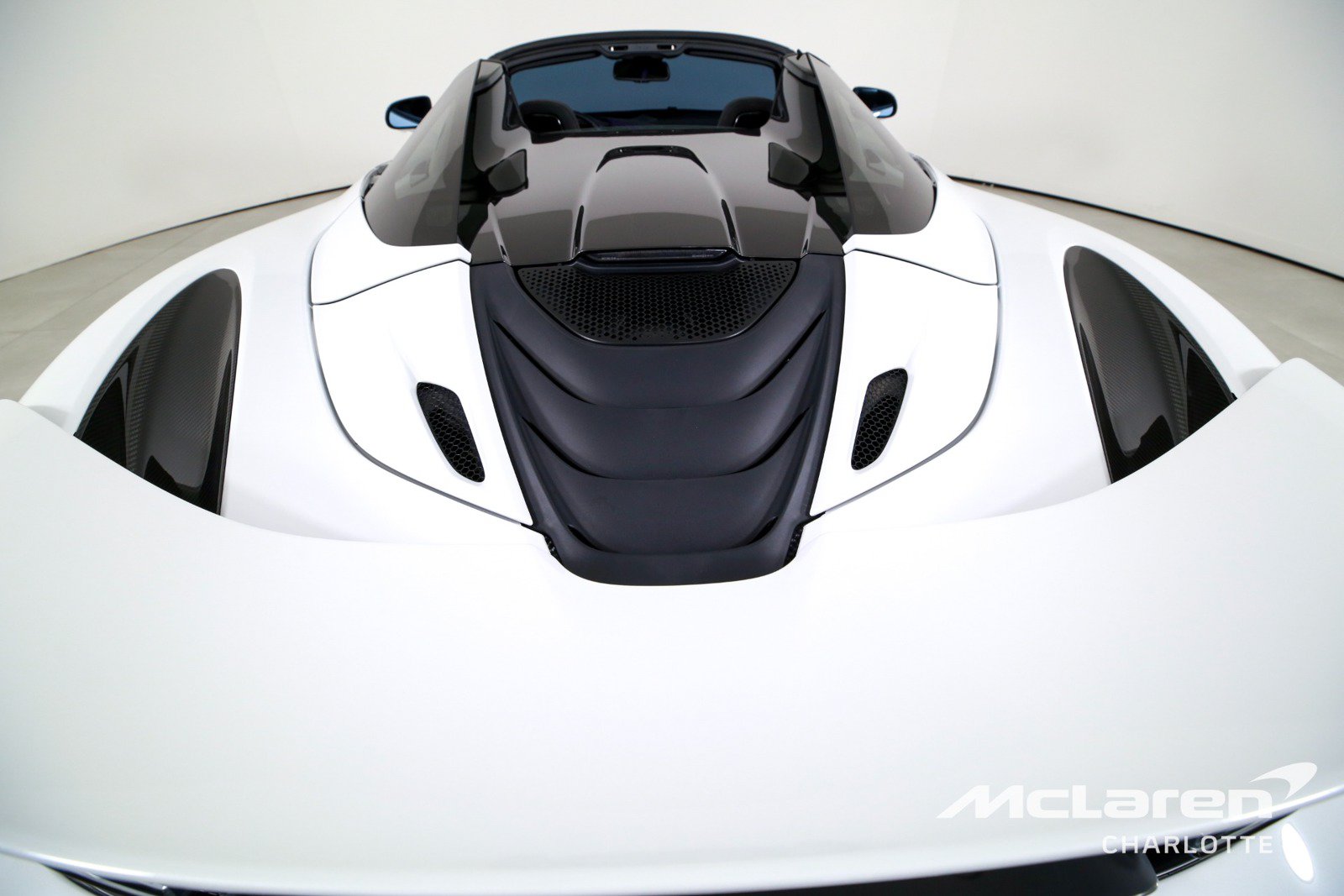 Used 2022 McLaren 720S Spider photo 24