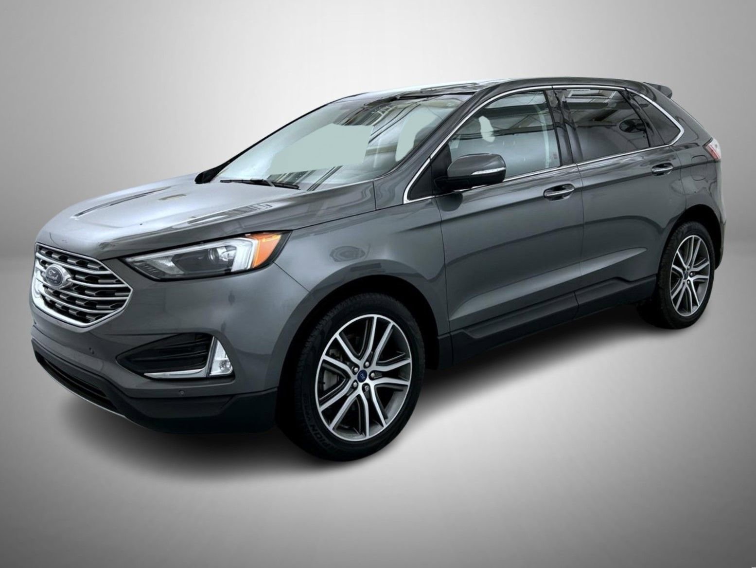 Used 2022 Ford Edge Titanium w/ Class II Trailer Tow Package