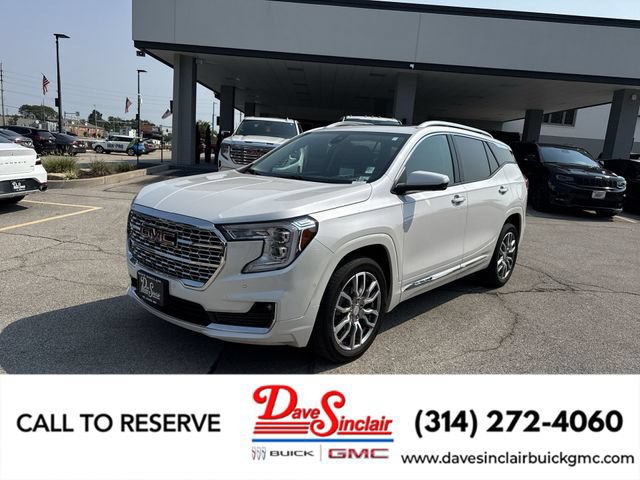 Used 2024 GMC Terrain Denali w/ Denali Premium Package