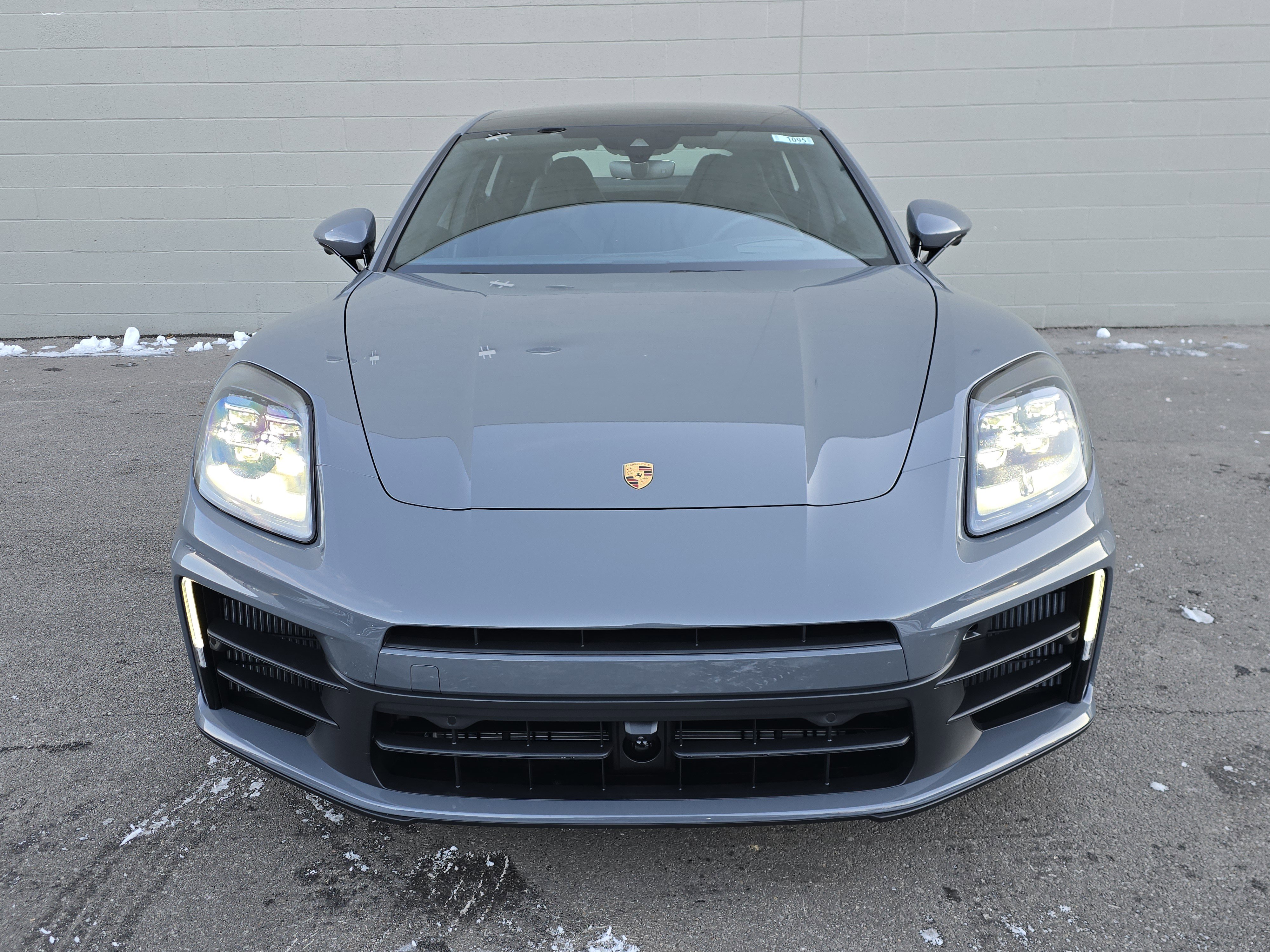 2026 Porsche Panamera 4