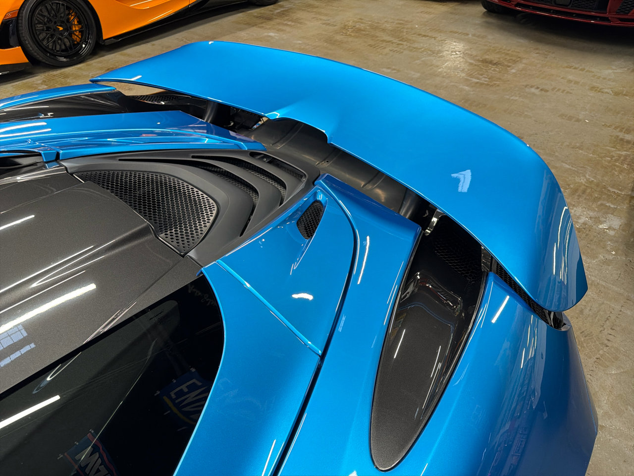 Used 2020 McLaren 720S Luxury photo 15