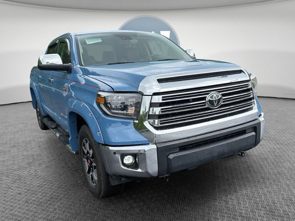 Used 2020 Toyota Tundra Limited w/ Limited Premium Package